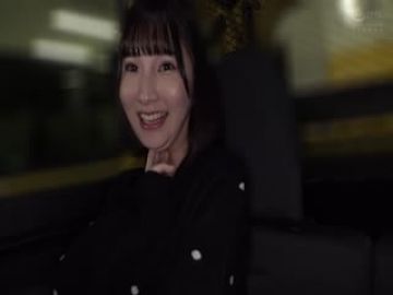 [4K]SKMJ-375素人美少女とリモコンバイブお散歩8ーSGN区编ー「もう我慢できません…__」人混みの中ビクビク震第02集