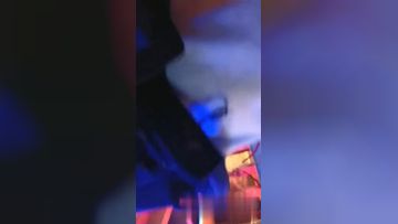 约操披肩妹~KTV玩嗨了直接在包厢操起来~边唱歌边后入真的爽~