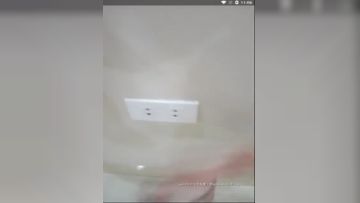 商场品牌服装店认识的美女销售员下班约到KTV唱歌玩嘿后给点钱酒店啪啪,包臀短裙扒掉就操,干的一身汗.国语!