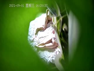 【甄选酒店 9月1日极速流出】稀有绿叶房 极品爆乳女友性欲好强 不停的要 翘起丰臀让精瘦男友后入