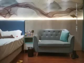 文轩探花约了个黑色皮裤肉肉身材少妇啪啪，穿上网袜特写口交上位摩擦大力猛操