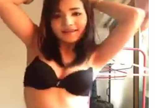 Facebook博客万粉Thailand妹子平面模特超级福利视频...