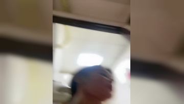 油头粉面的猪头妹妹露脸无套啪啪做爱抓住鸡巴往逼里塞超强舌尖的刺激龟头