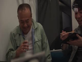 KAGP-242 素人ナンパでセンズリ鉴赏13 见るだけでいいんです！だからちょっと仆のチ●ポ见てもらえませんか