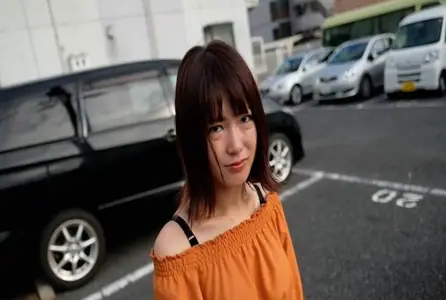 FC2-642688FC2-642688 159公分，20岁超级S级少女！！2小时的超常性爱！！