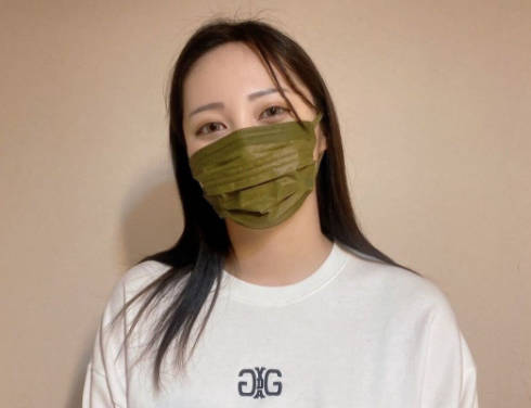 FC2PPV-4554517-有瞬间射精倾向的JD是个很棒的女孩