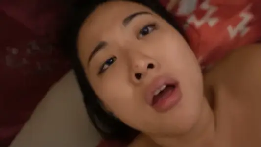 大眼妹李美静和大洋屌上司激情啪啪操的妹子爽上天